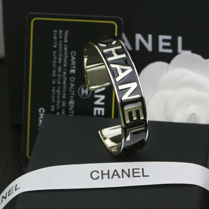 Picture of Chanel Bracelet _SKUChanelbracelet0929792645